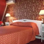 Maxim Opera Hotel
