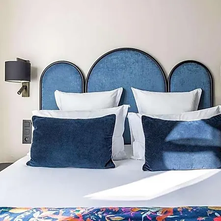 Hotel Maxim Opera 4*