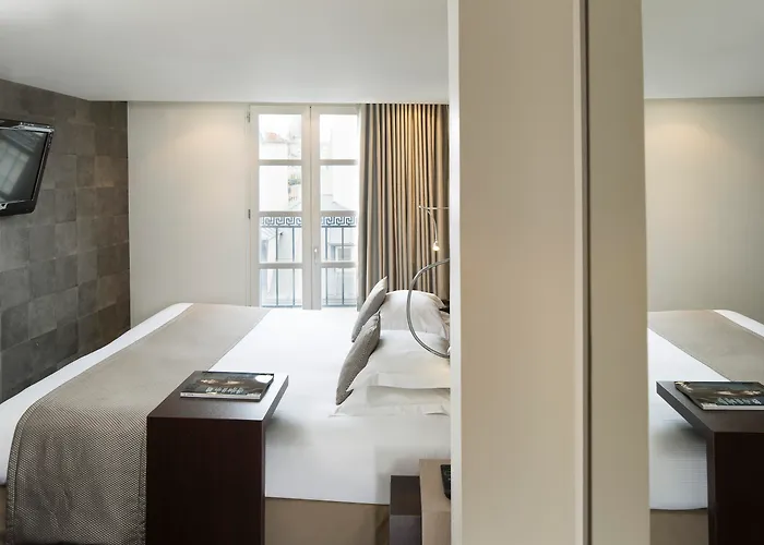 Hotel Maxim Opera 4*