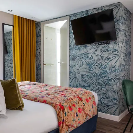 ホテル Maxim Opera