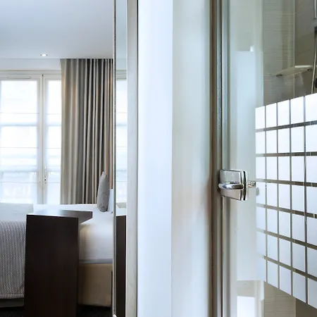 Hotel Maxim Opera