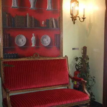 Maxim Opera Hotel Paris